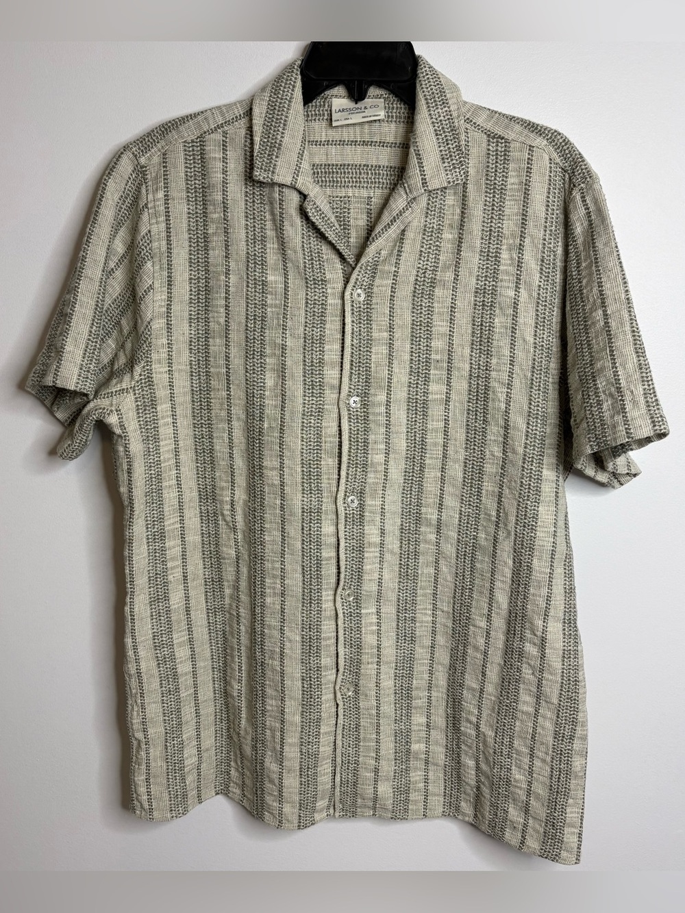 Larsson&Co Beige and Gray Striped Short-Sleeve Shirt Cotton/Poly Size Large